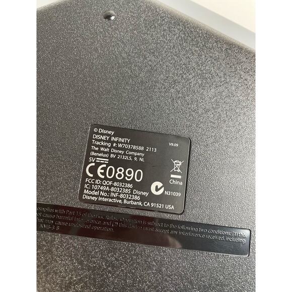 Disney Infinity 3.0 Game For Wii U + Game Pad LOT with Game Pieces - Picture 9 of 9